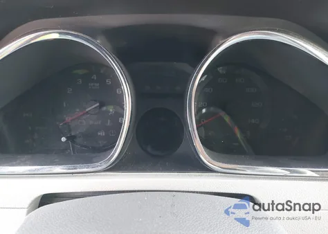 2011 Chevrolet Traverse 2Lt z USA, uszkodzony, nr VIN 1GNKRJED1BJ231932